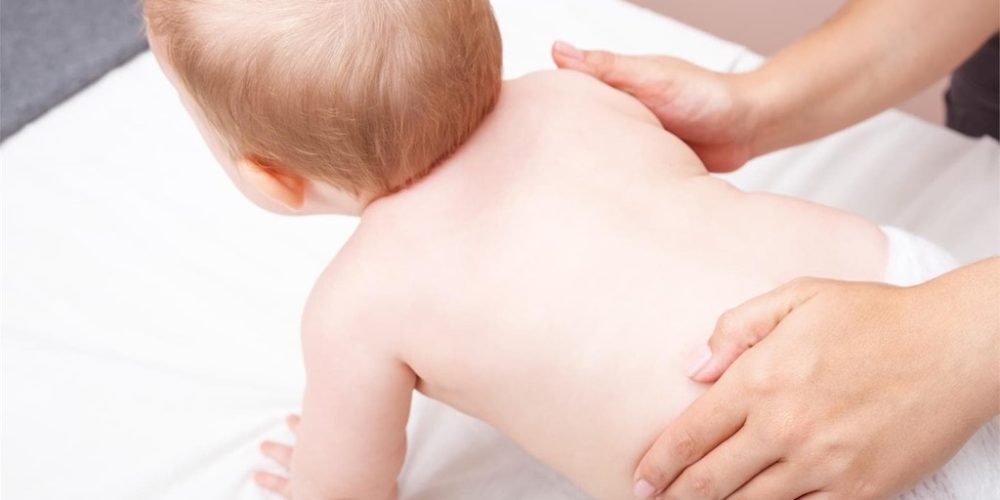 como-puede-ayudar-la-osteopatia-a-los-problemas-digestivos-de-mi-bebe_img85523t1